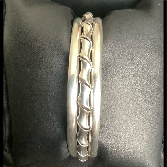 Vintage sterling silver Mexican cuff bracelet - Picture 2 of 12